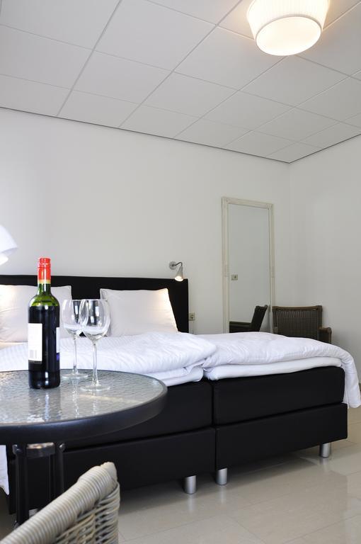 B&B Het Witte Huis Алмере Экстерьер фото
