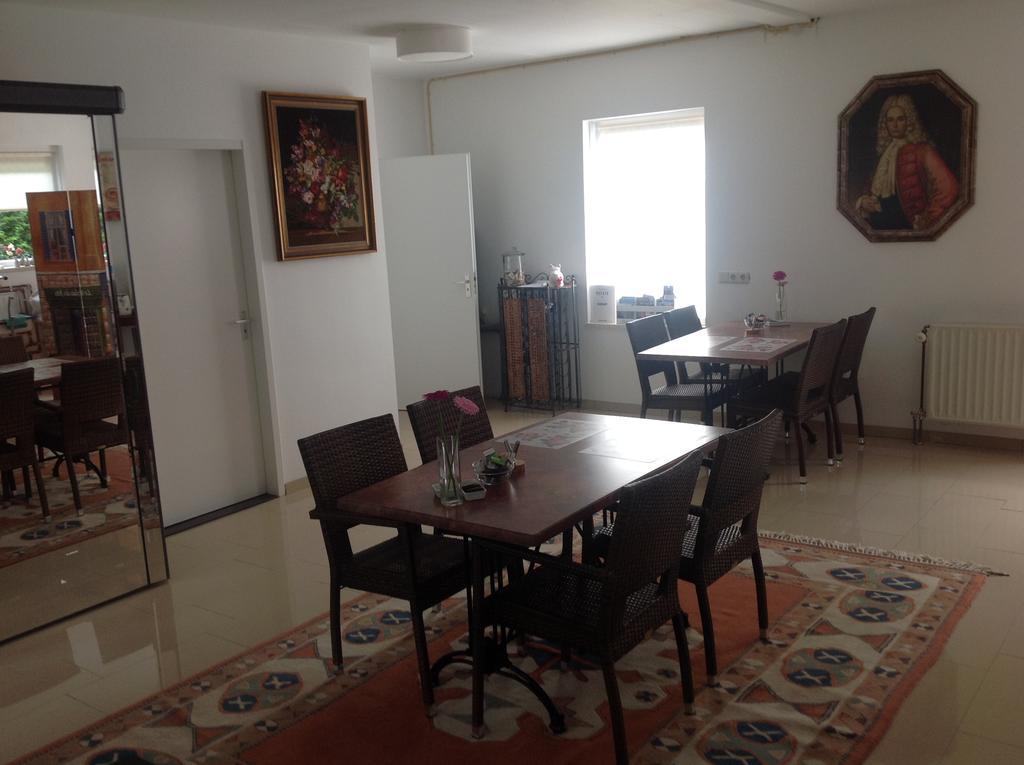 B&B Het Witte Huis Алмере Экстерьер фото
